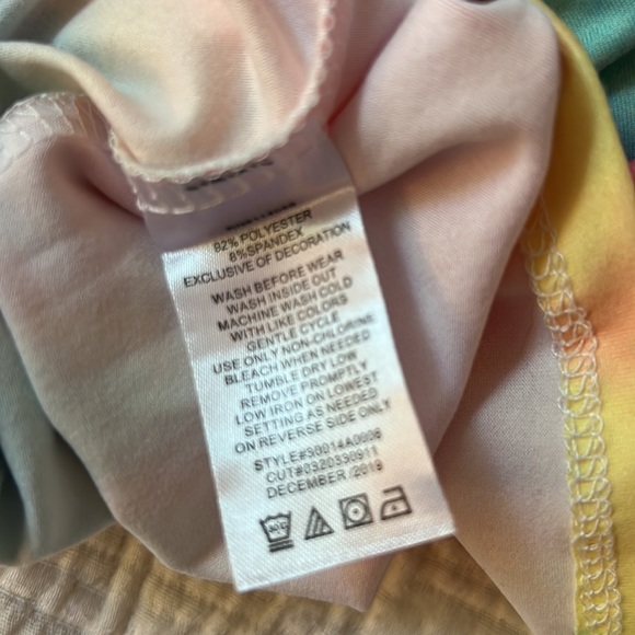 NWT Stitch Fix Kids tie dye twist front tee w unicorn logo - Picture 6 of 6